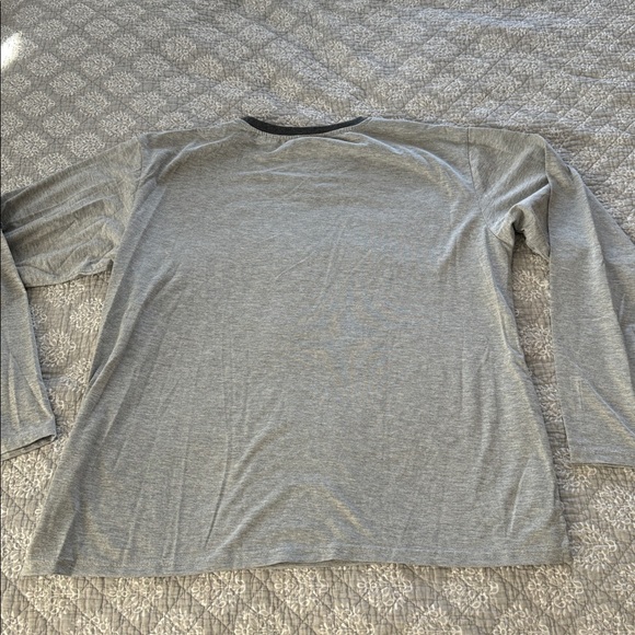 The White Company London Qatar Long Sleeve T Shirt - Picture 2 of 3
